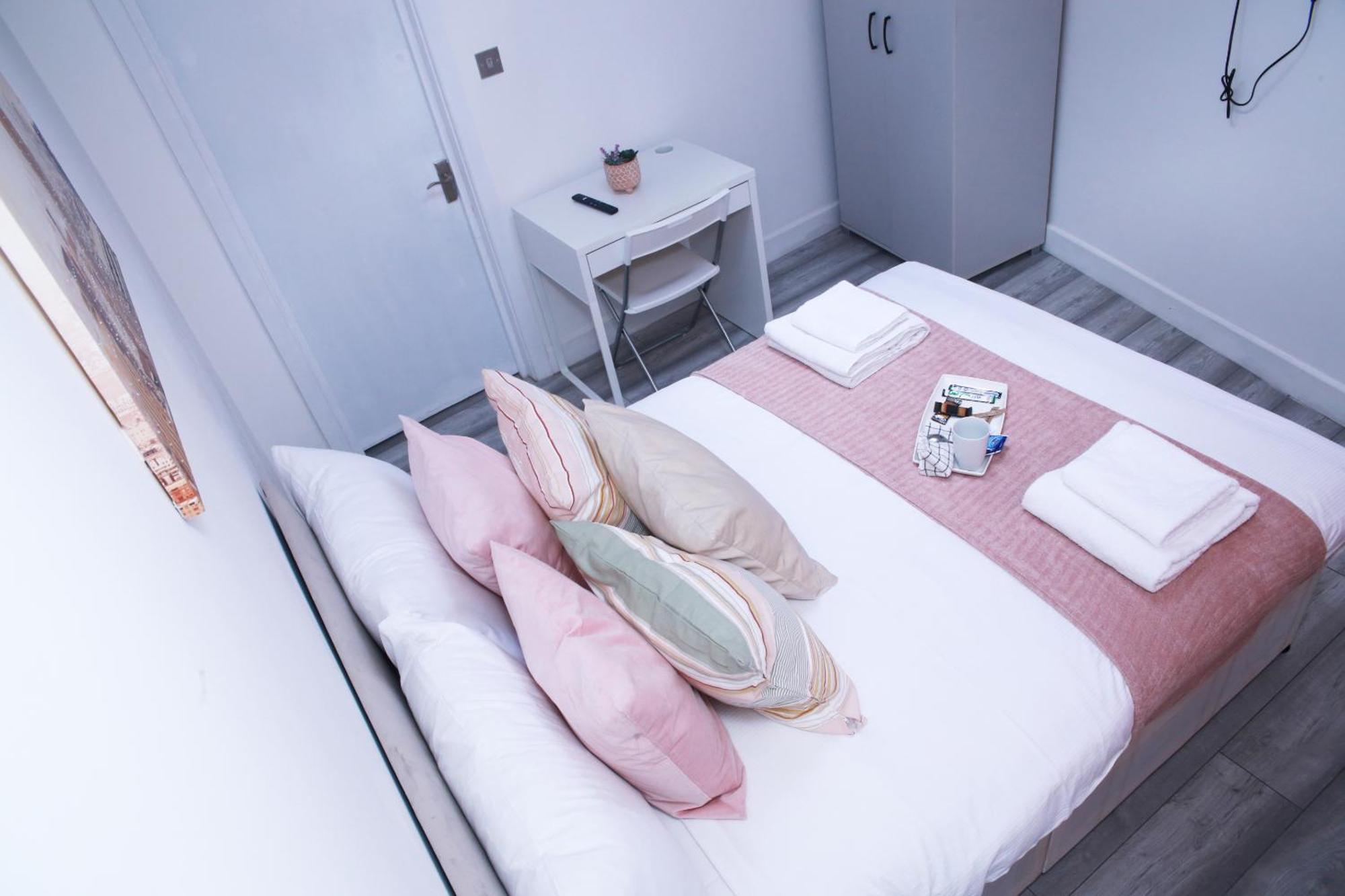 Appartement Harrow Luxury Flat With Free Parking. à Londres Extérieur photo